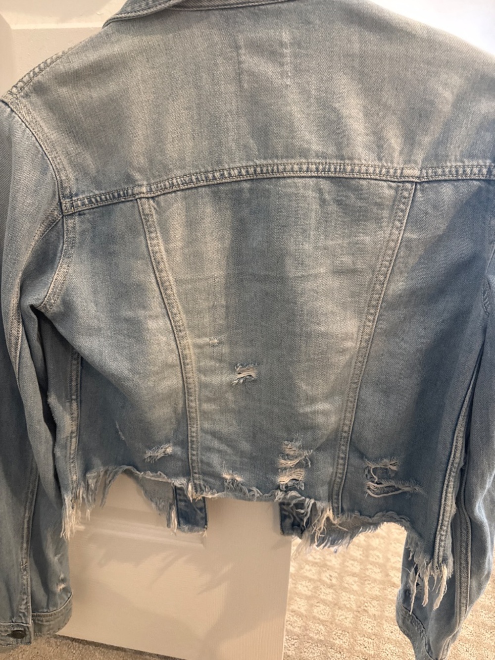Hidden Jean jacket - Picture 2 of 3